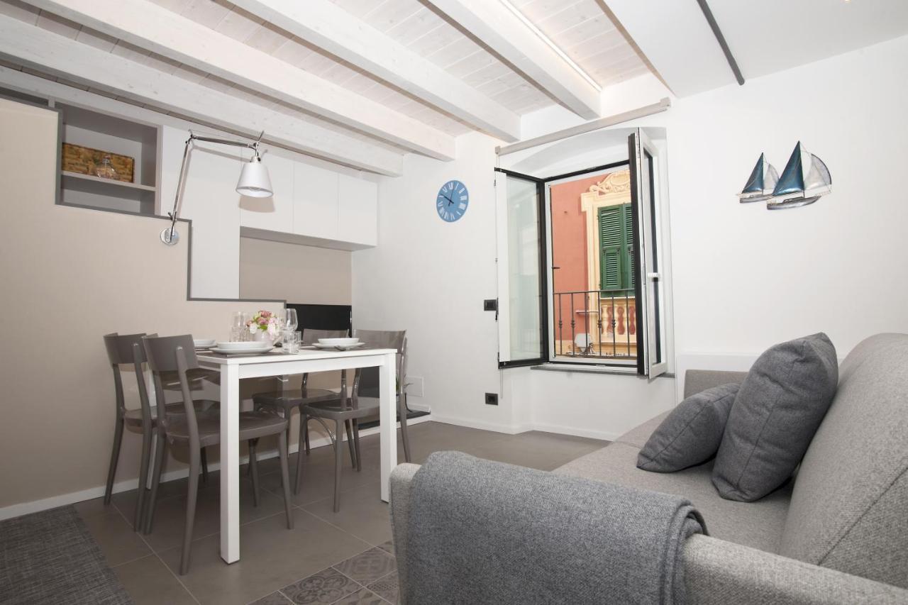 Vista Sul Borgo Apartment Varazze Bagian luar foto